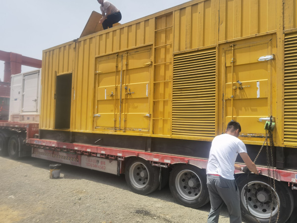 舒兰除了负载情况和发动机维护，还有哪些因素会影响 200kw 柴油发电机的油耗？